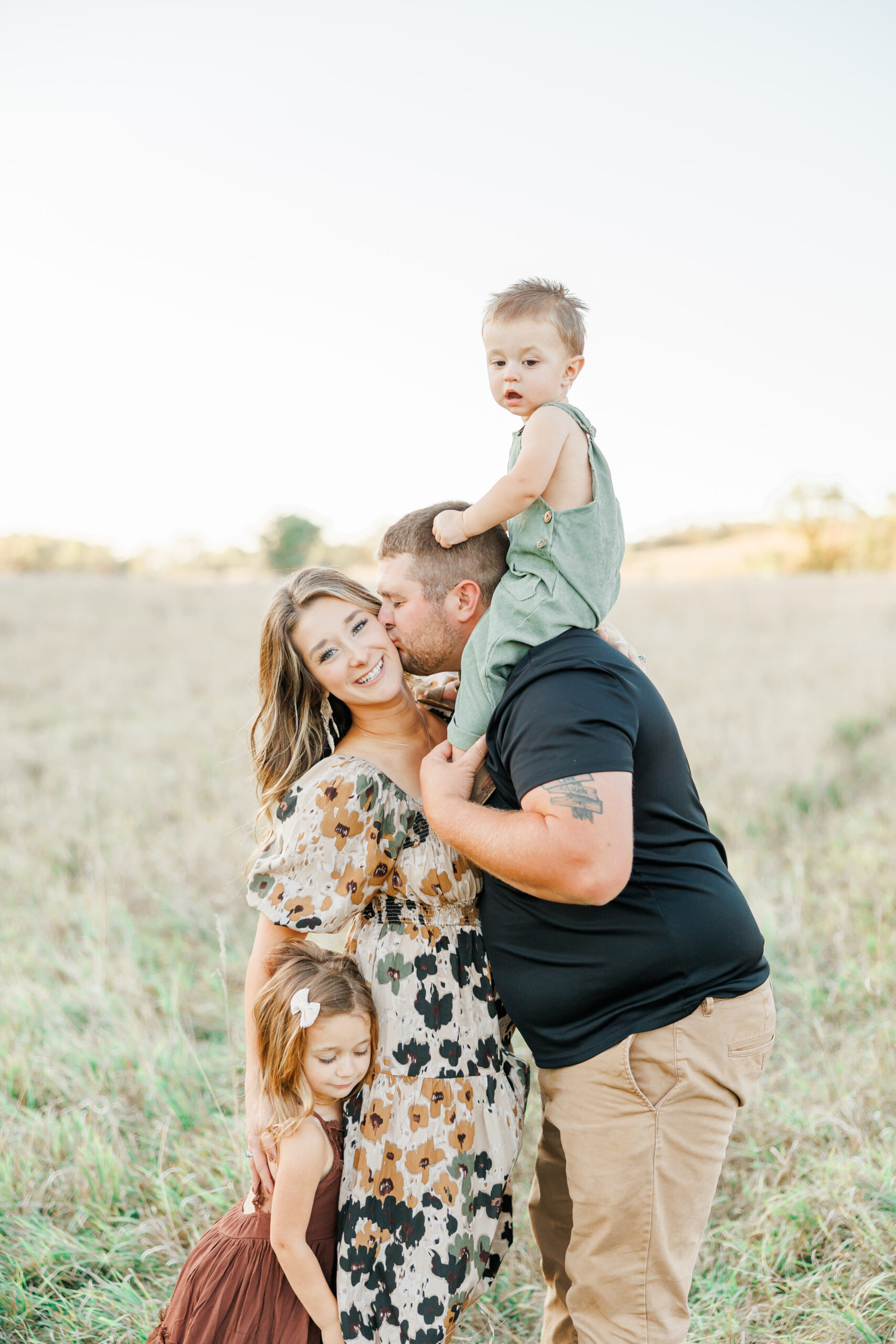 montevideo mn family session at sunset