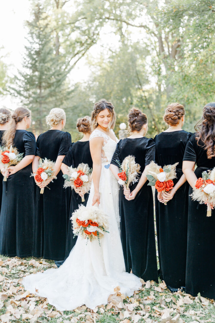 bridal party portraits of couple at buffalo ridge resort in gary sd