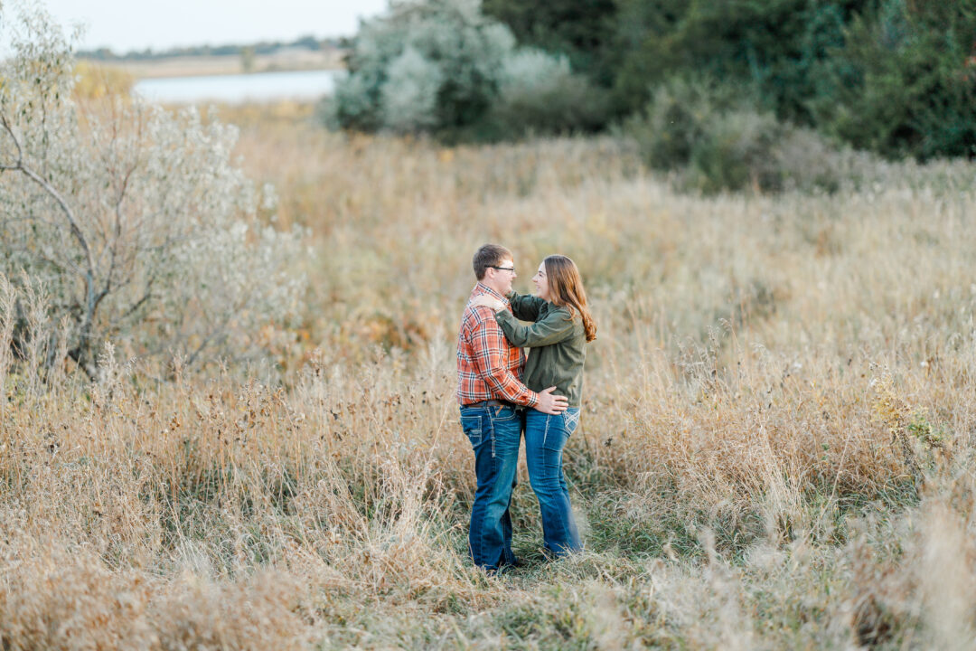 Castlewood SD Engagement session with Holland and Chase