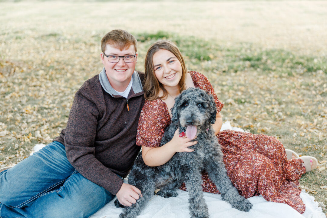 Castlewood SD Engagement session with Holland and Chase