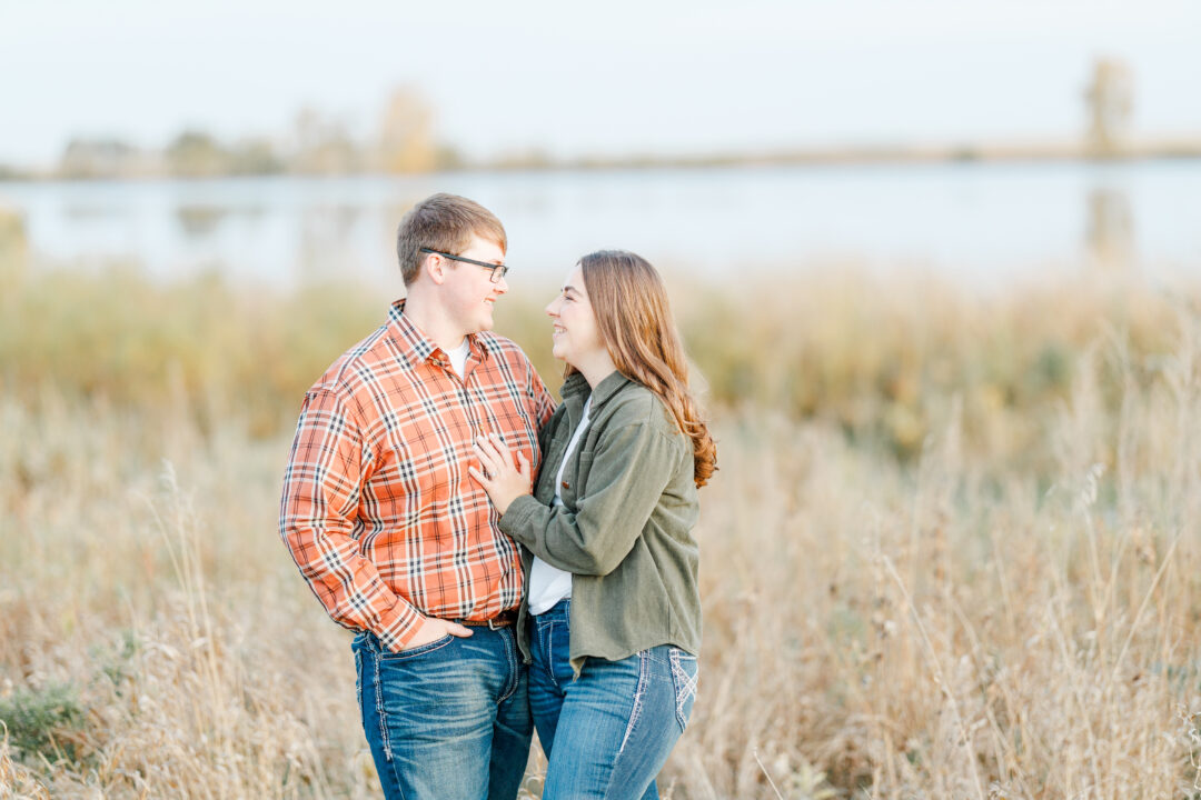 Castlewood SD Engagement session with Holland and Chase