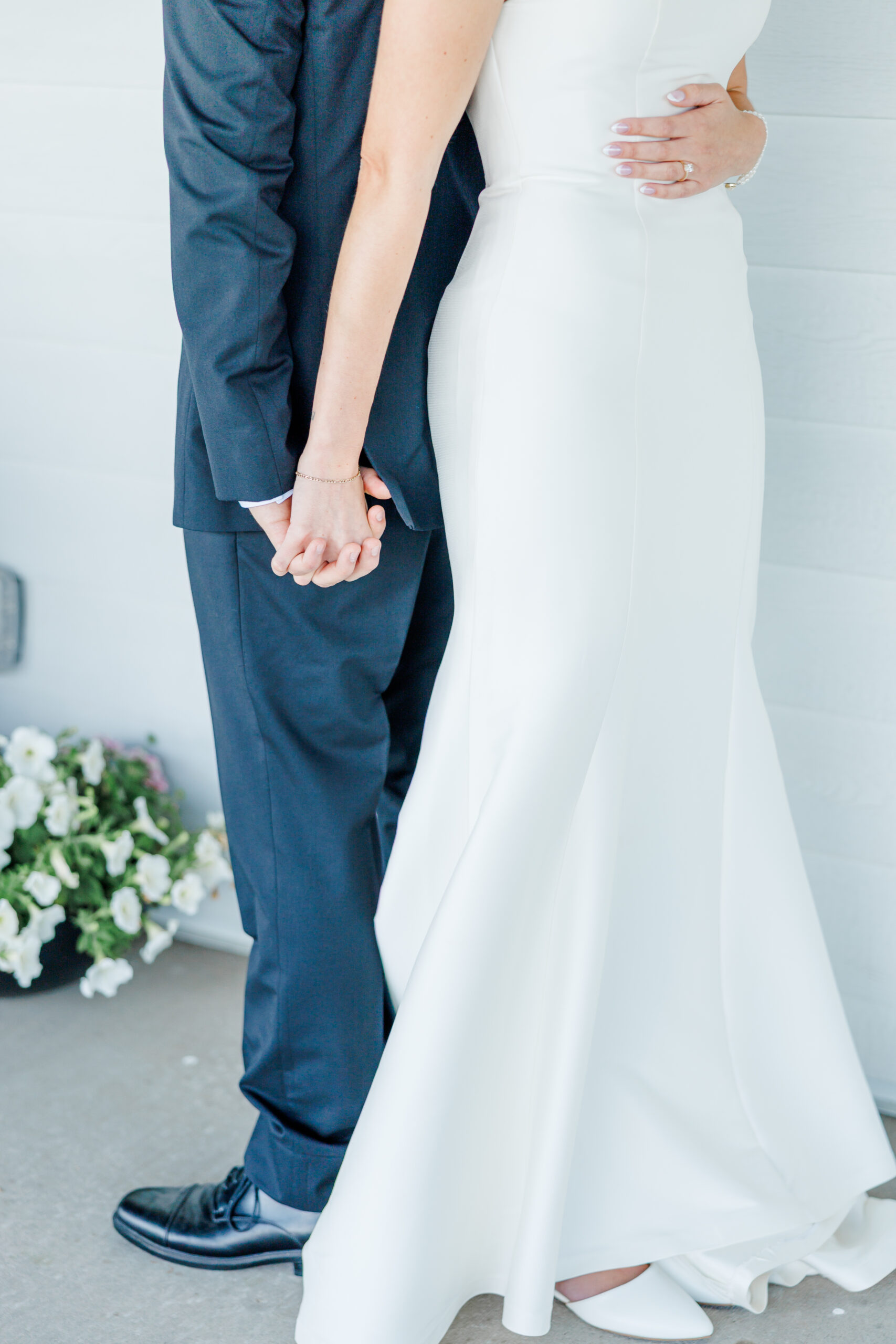 first look at barn at aspen acres wedding