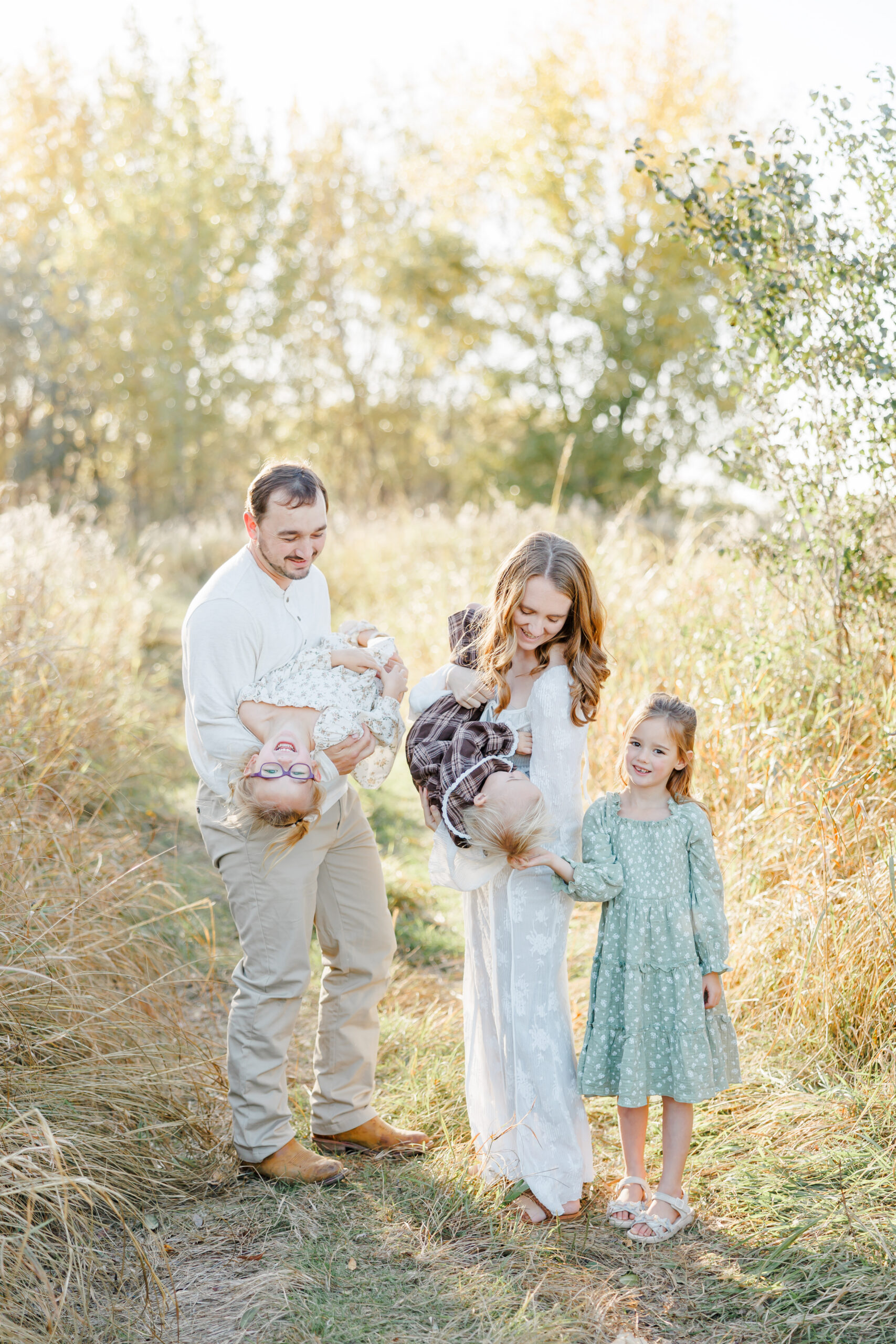 maternity beach family session in watertown sd at lake pelican