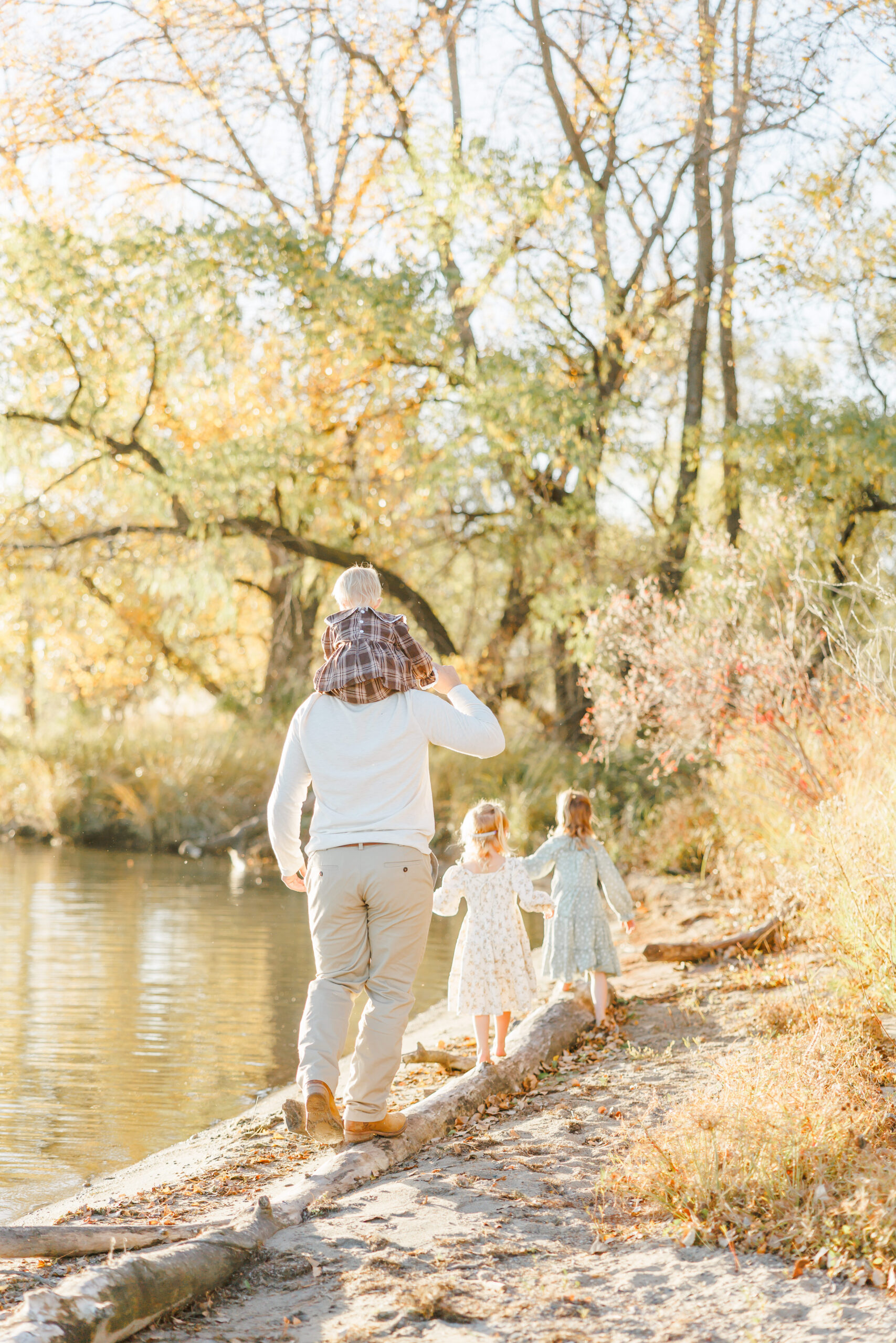beach family session in fall near watertown sd