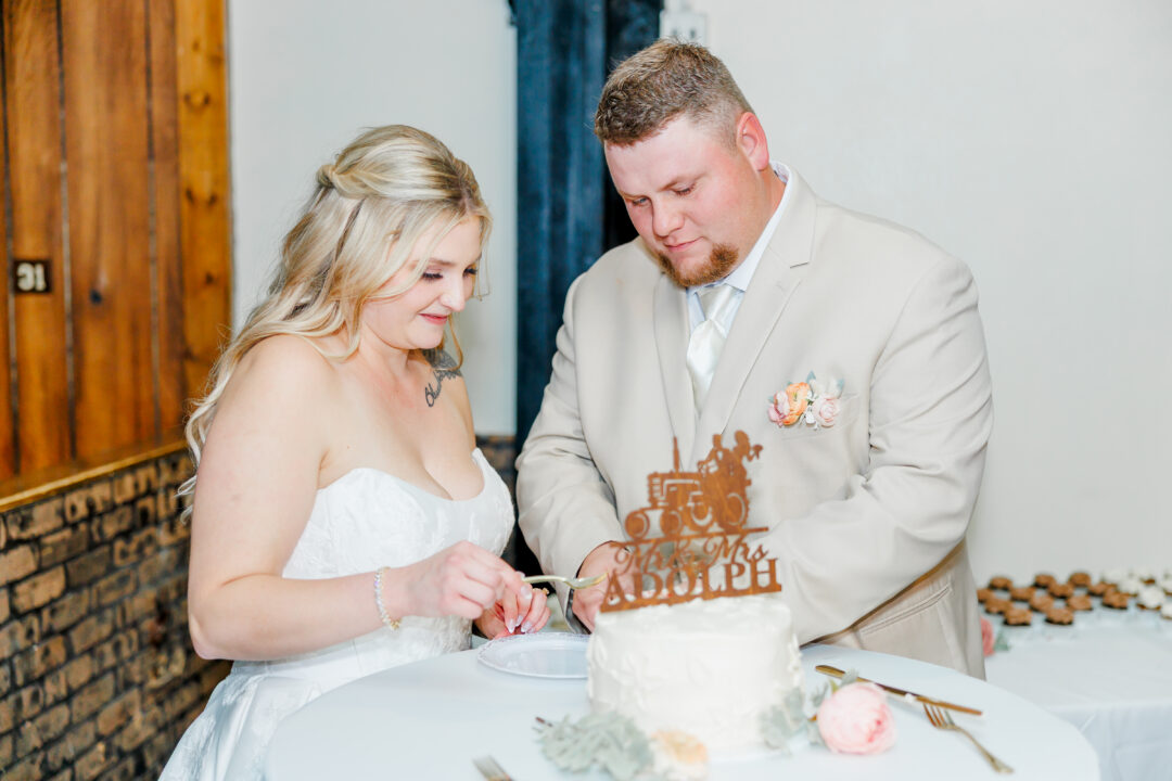 fall wedding reception held at the sioux historic pavillion